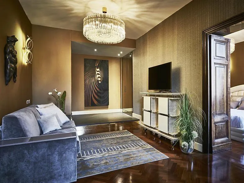 *****  רומא The Suites Hotel איטליה